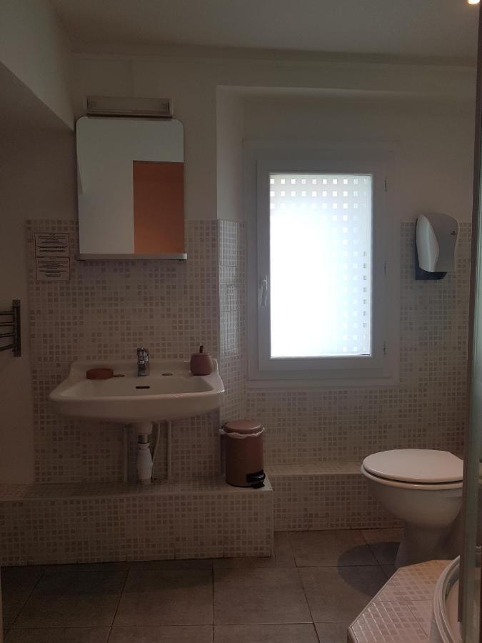 Le Saint Jean Hotel Barbentane Ngoại thất bức ảnh